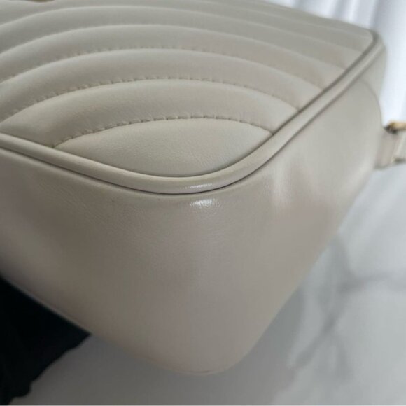 Yves Saint Laurent White Lou Camera Bag with Tassel - Picture 16 of 16